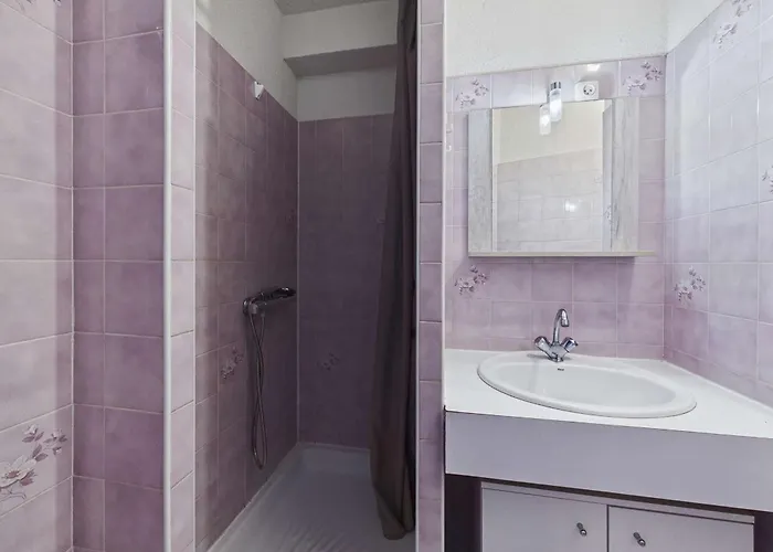 T2 Avec Terrasse Et Parking Prive A Marseillan, 4 A 6 Couchages - Fr-1-326-459 Apartment *